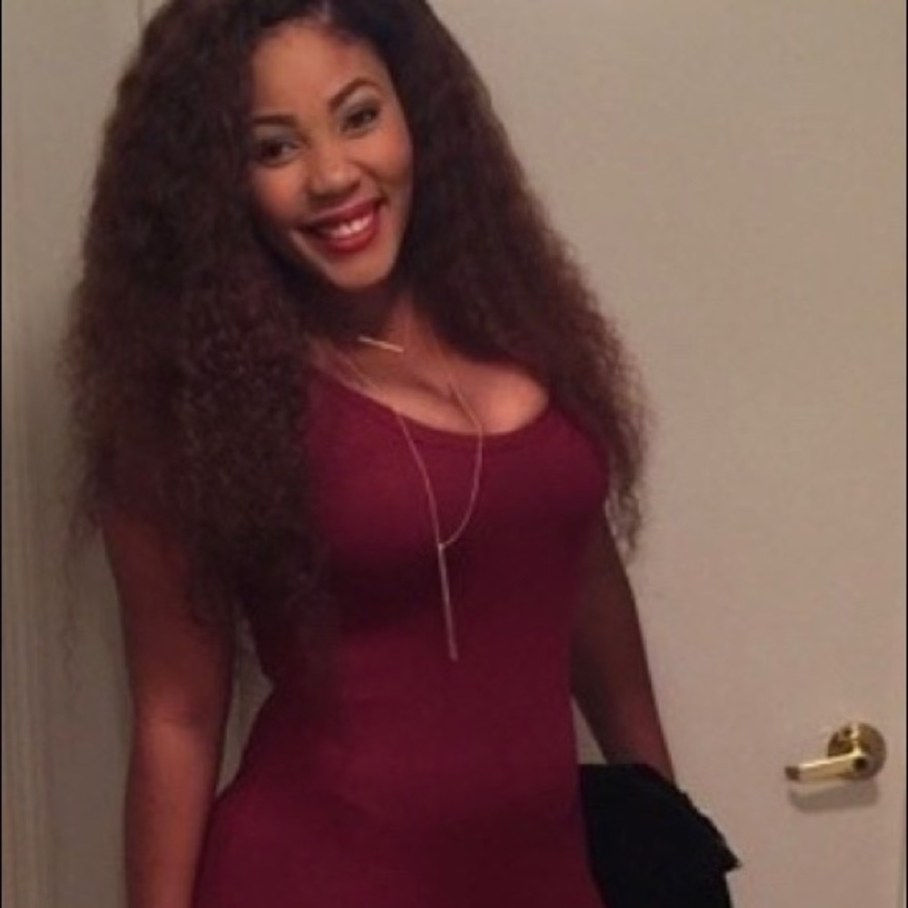 Meet your Posher, Crystal